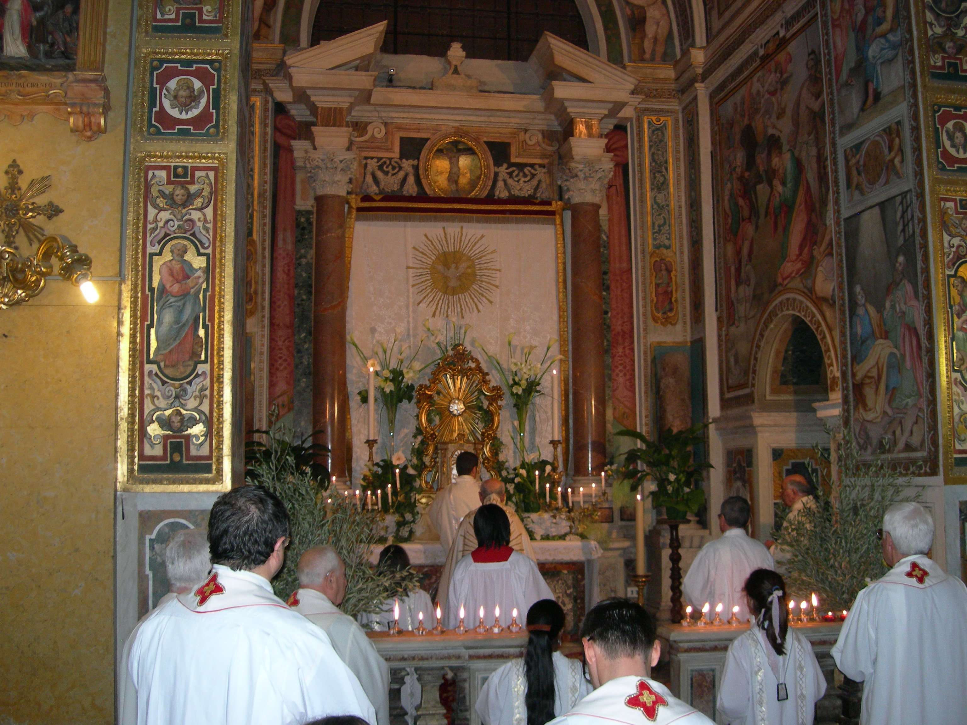 Santa Messa in Coena Domini Lavanda dei piedi e Altare della Reposizione 2012 (47)